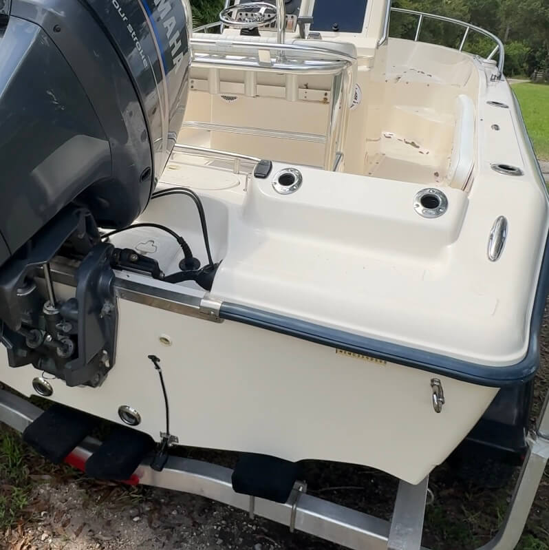 Clean boat transom after wash