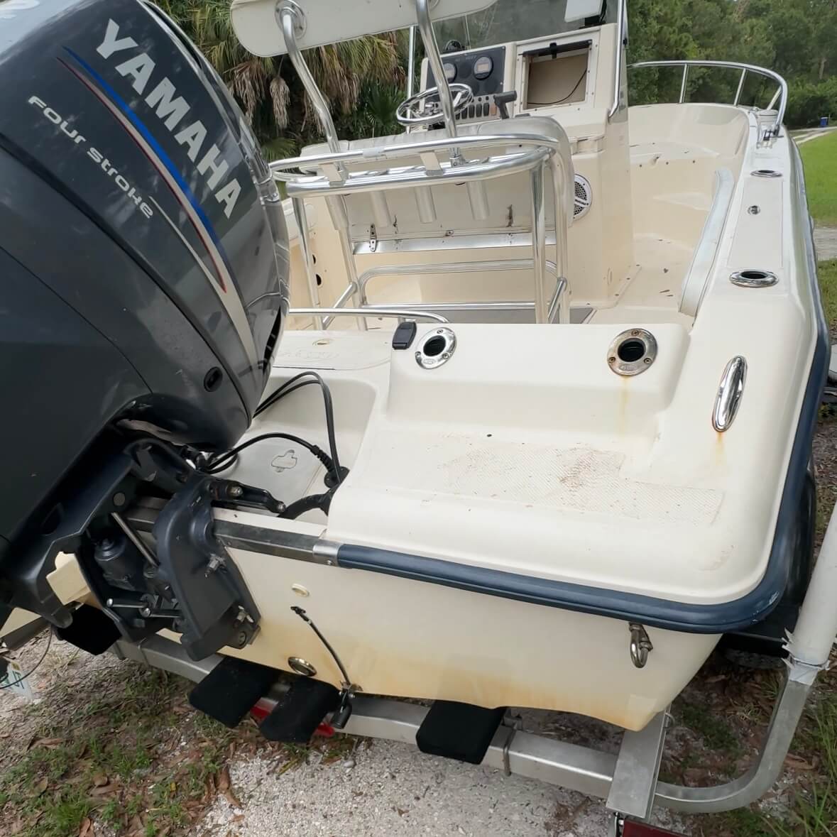 Dirty boat transom before wash